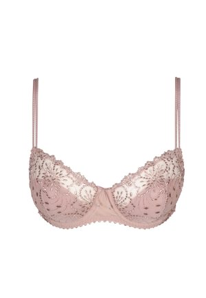 Reggiseno in pizzo e seta di un delicato rosa con ricami floreali, coppe superiori trasparenti, bordi ondulati, spalline regolabili e dettagli decorativi.