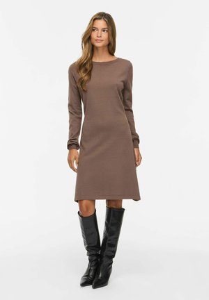 VILA, VIKALIA L/S BOATNECK KNIT DRESS/2/KA - Рокля тип пуловер - brown