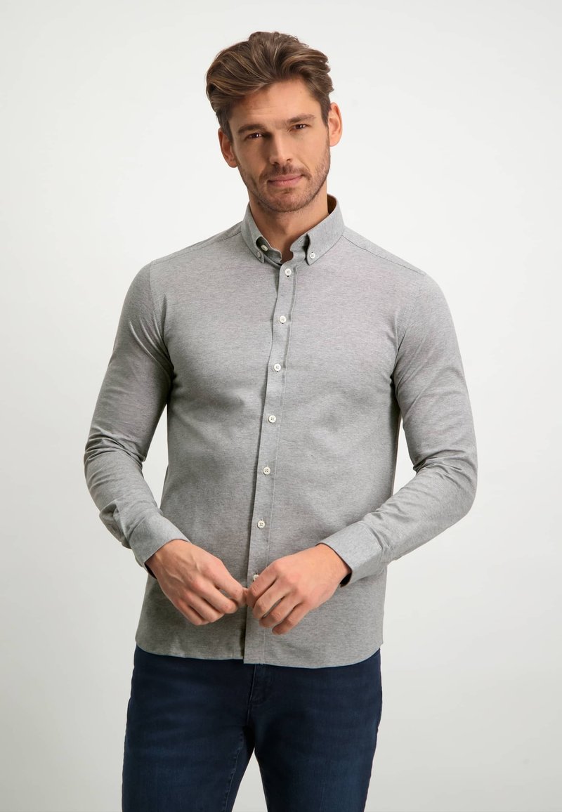 Herren Freizeithemden | State of Art JERSEY Hemd silver grey/white/grau - EU43416 Herren Freizeithemden | State of Art JERSEY Hemd silver grey/white/grau - EU43416