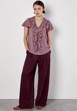 RUFFLE FRONT - Bluse - pink