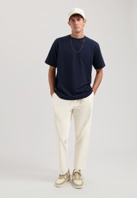 Dstrezzed Basic póló - dk. navy