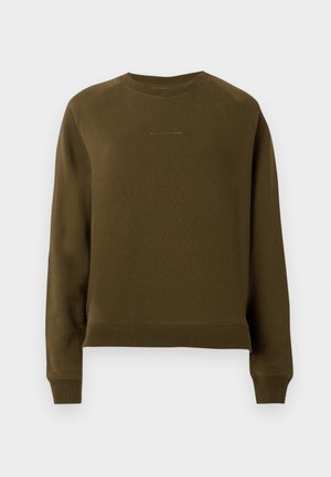 Felpa verde oliva realizzata in un misto cotone, con colletto girocollo a costine, maniche lunghe e un discreto logo del brand sul petto.