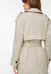 PULL&BEAR BASIC  - Trenchcoat - beige