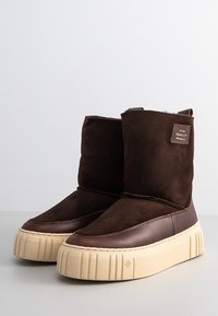 GANT Platform-nilkkurit - dark brown