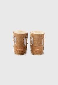 Shepherd BORÅS UNISEX - Čižmy - antique cognac