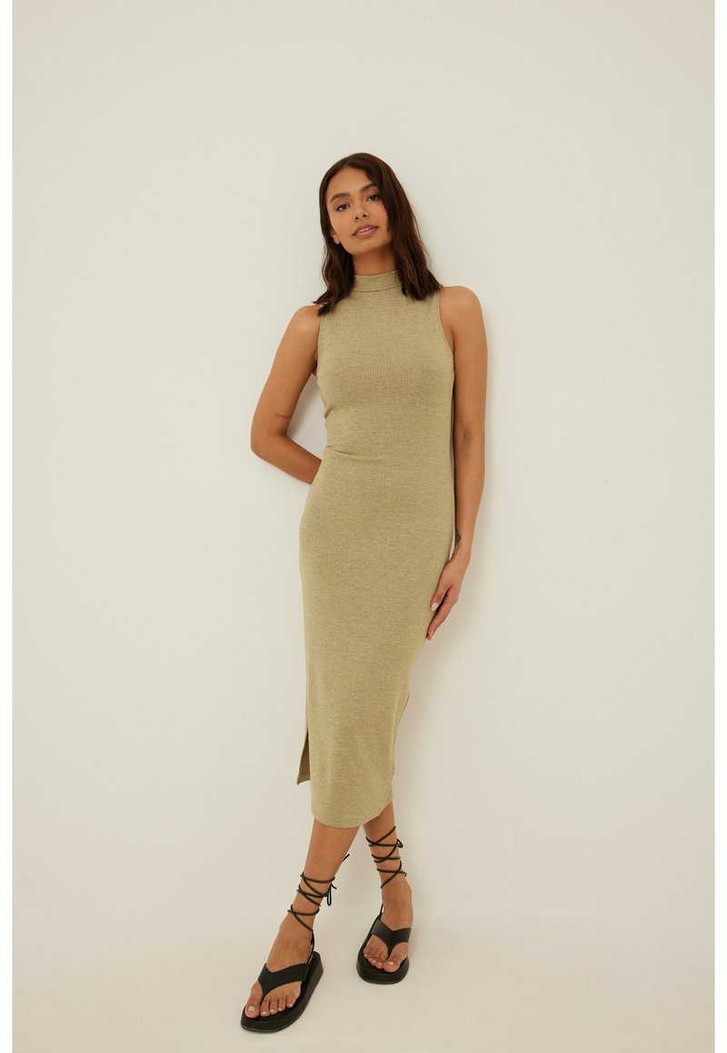 Damen Freizeitkleider | NA-KD Strickkleid Beige Melange/beige - TM18583 Damen Freizeitkleider | NA-KD Strickkleid Beige Melange/beige - TM18583