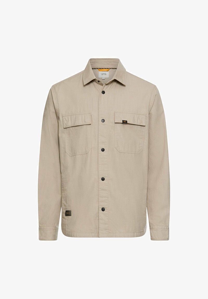 Beżowa kurtka zapinana na guziki z kołnierzem, dwie kieszenie na piersi oraz czarne guziki; wykonana z teksturowanej tkaniny; posiada metkę marki przy dolnym brzegu.