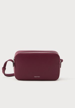 EMBOSSED LOGO - Borsa a tracolla - alluring pink