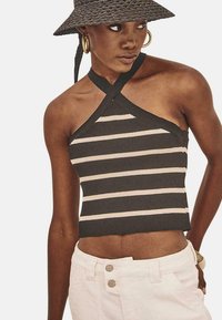 Top - black