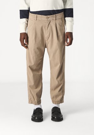 DRYKORN LIROG - Chino - brown