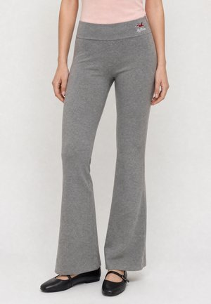 Hollister Co. LOGO FOLDOVER FLARE - Broek - grey