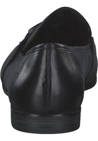 Ballerines en cuir noir avec une texture lisse, bout arrondi et détails cousus à l'arrière. Semelle plate pour un confort optimal.