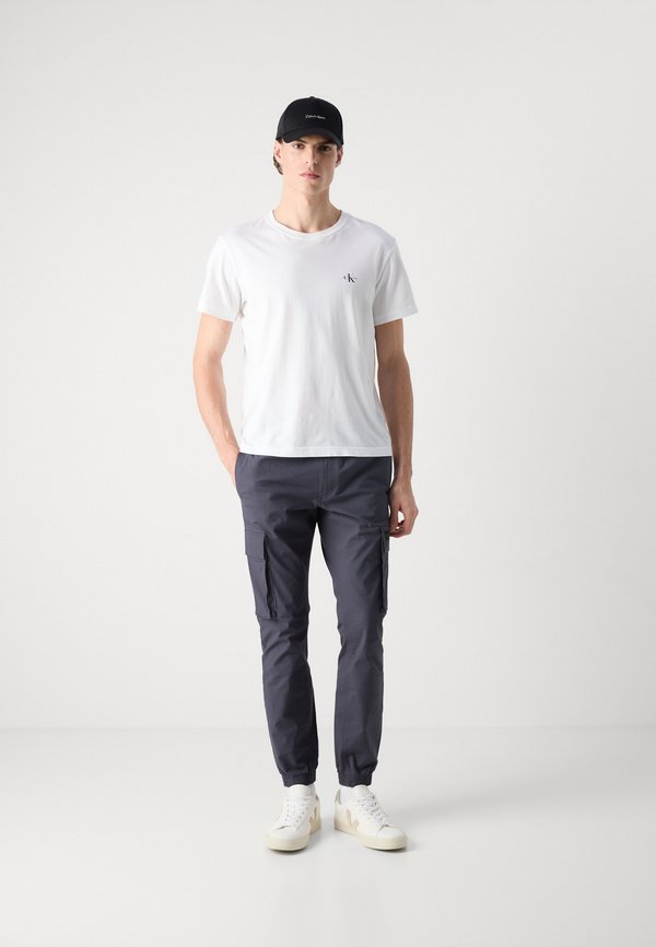 Cargo trousers - india ink4