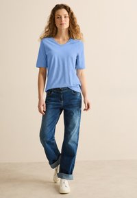 Cecil Jednoduché tričko - blau