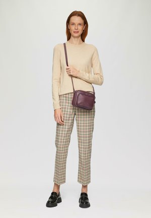Cross body bag - lila