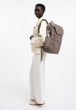 GOT BAG, PRO PACK - Mochila - oyster monochrome
