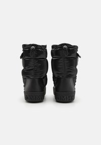 Tommy Jeans FEMININE BOOT - Žieminiai batai - black