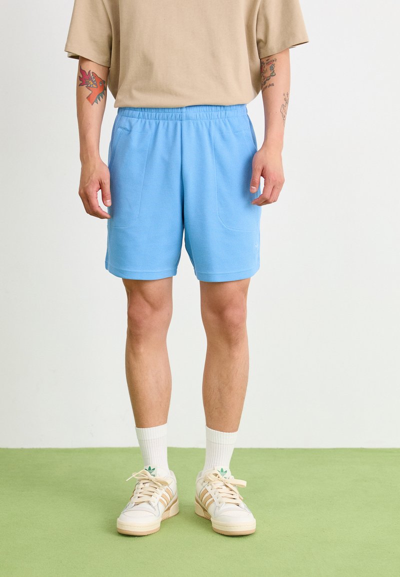adidas Originals Treniņtērpa apakšdaļas - light blue