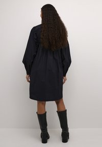 Culture EMIRA - Denné šaty - black
