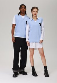 YOURTURN UNISEX - Džemperis - blue grey