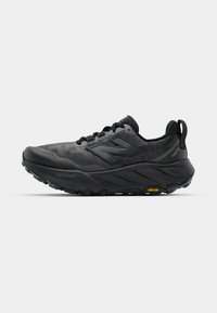 Unselected, black cement
