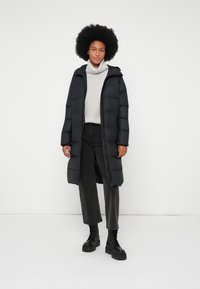 Tretorn IVY PUFFER - Vinterfrakke - black