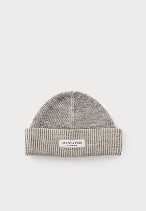 Gray knit beanie with a ribbed texture and a folded cuff. Features a rectangular white label with "Marc O'Polo" branding.