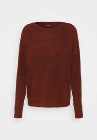 Pull rouge à manches longues avec un col rond, fabriqué en matière douce et texturée ; coupe légèrement ample avec des poignets et un ourlet côtelés.