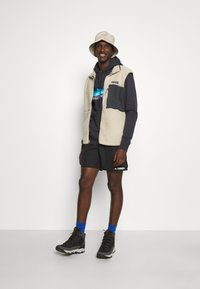 Columbia MOUNTAINSIDE™ VEST - Vesta - ancient fossil/shark