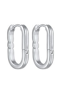 Sølvøreringe i hoops form, der har en oval form med en glat overflade og et let twist-design ved forbindelsespunktet.