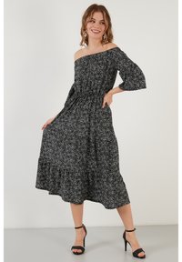 LELA Slim Fit - Dnevna haljina - black