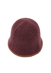 Bordowy kapelusz typu bucket z filcu z brązową lamówką. Teksturowany, miękki materiał, z zaokrągloną koroną i krótkim, opadającym daszkiem.