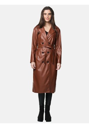 Elara Gabardina - came