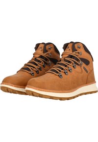 Bruna lädervandringskängor med svarta accenter, metallöglor och en texturerad gummisula. Har en mellanlång design och snörning.