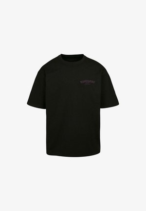 Czarny bawełniany T-shirt z krótkim rękawem, z fioletowym graficznym logo na lewej piersi, okrągłym dekoltem i prostym krojem.