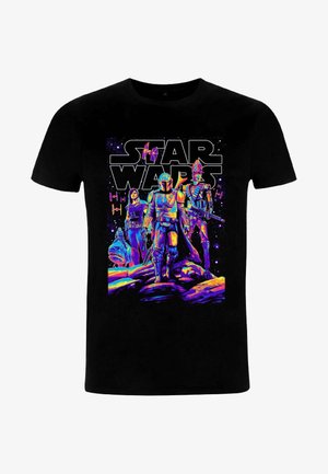 Sort bomulds T-shirt med et levende, multifarvet grafik af karakterer fra Star Wars mod en stjerneklar baggrund.