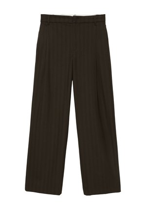 Pantalon large à fines rayures marron foncé avec passants de ceinture et fermeture éclair devant sur fond blanc.