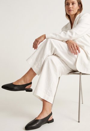 VENEZIA, SLINGBACK BALLET PUMPS - Baleríny s otevřenou patou - black