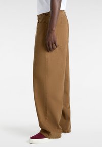 Vans CHECK-5 BAGGY DENIM - Vaqueros rectos - sepia