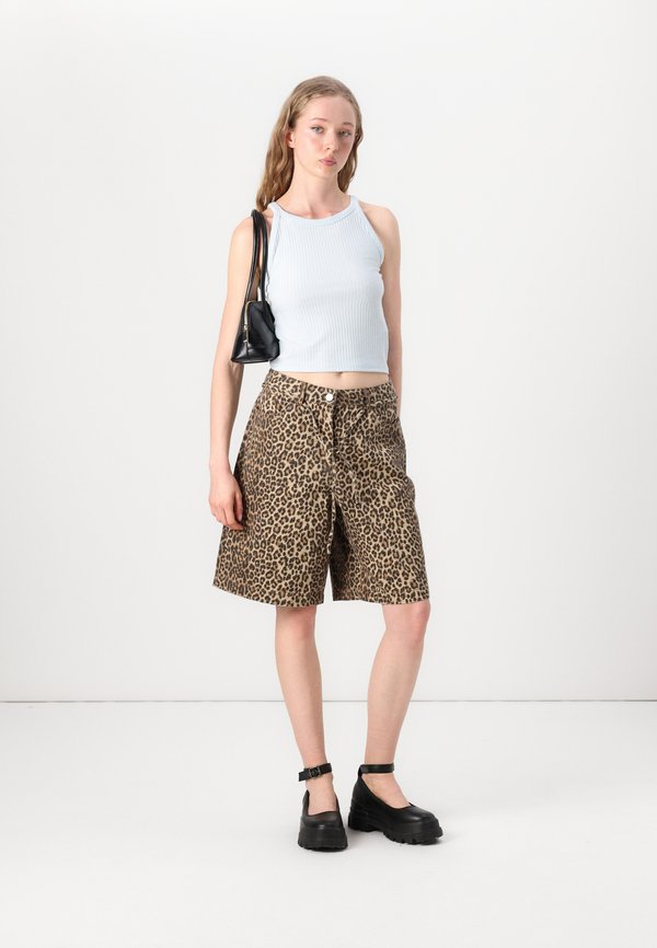 ONLNAOMI STRING BERMUDA SHORTS - Denim shorts3