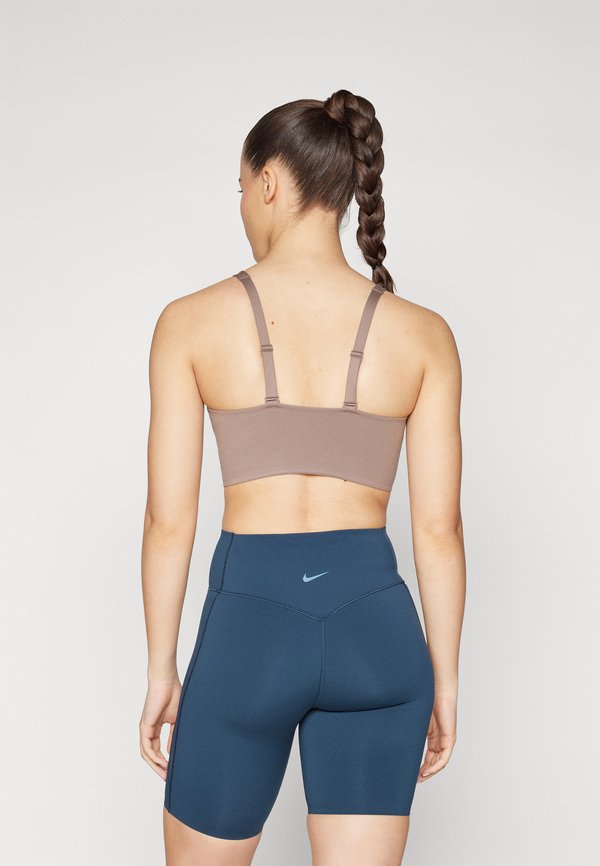 ALATE BRA - Medium support sports bra4