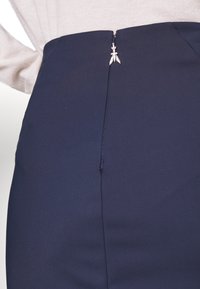 Patrizia Pepe GONNA SKIRT - Uska suknja - navy