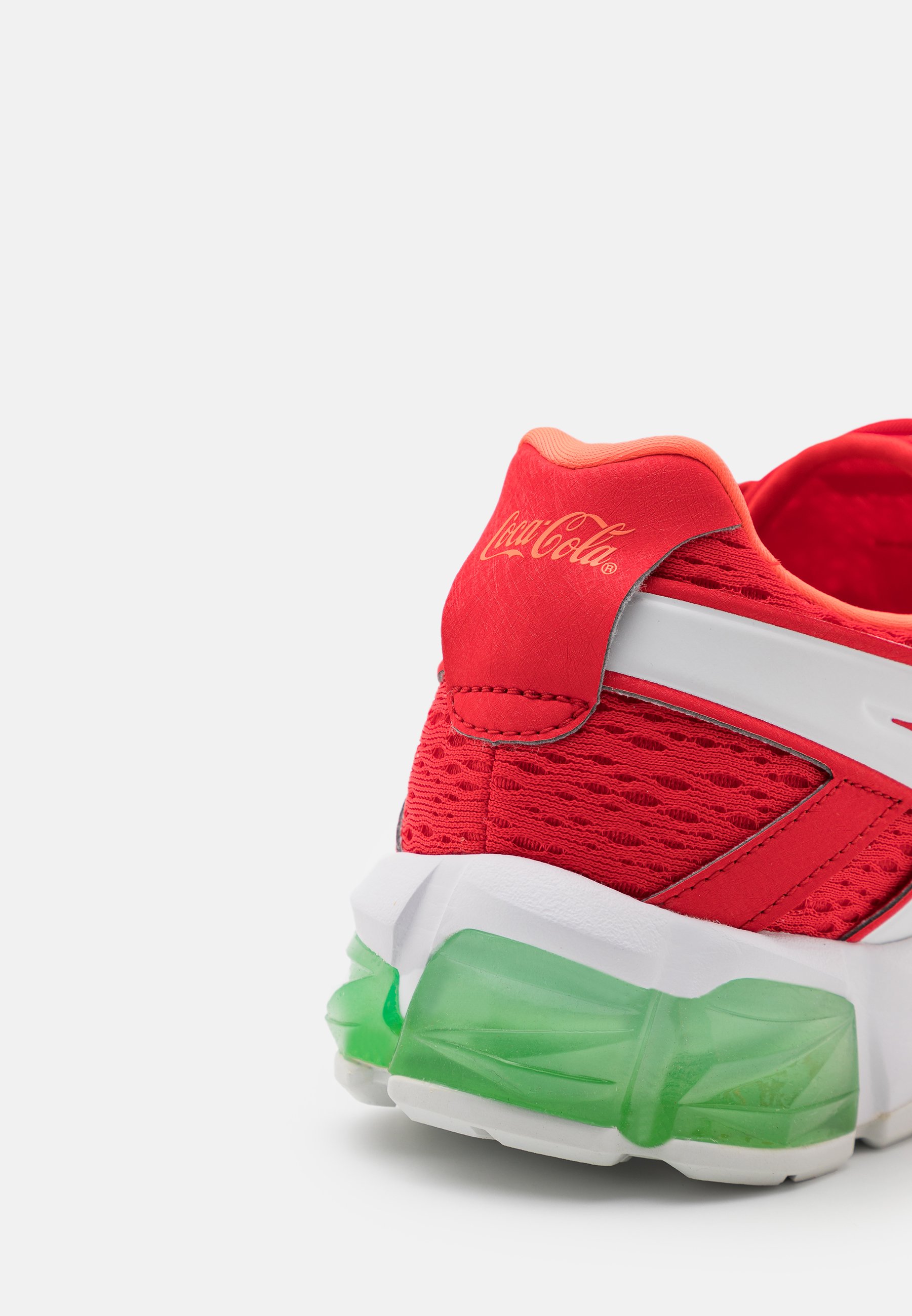 ASICS GEL-QUANTUM 90 TYO UNISEX - Chaussures fitness - classic red/black/ rouge - ZALANDO.FR