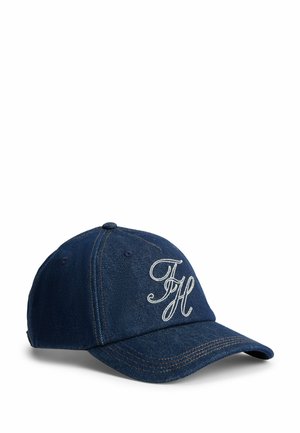 Marineblaue Denim-Baseballkappe mit gebogenem Schirm und weiß besticktem kursivem "FH" auf dem vorderen Panel.