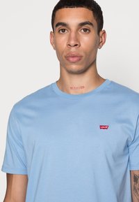 Levi's® ORIGINAL HOUSEMARK TEE - T-shirt básica - della robbia blue