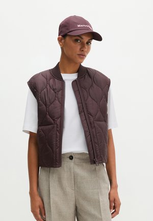 Marc O'Polo, WOVEN OUTDOOR JACKETS, BOMBER, ONION QUILTING - Waistcoat - black cherry