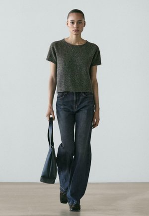 SHORT SWEATER - T-shirt basique - grey