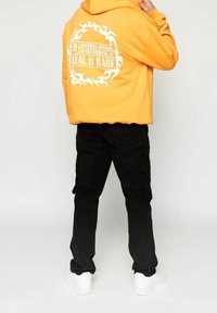 Multiply Apparel Sudadera - orange