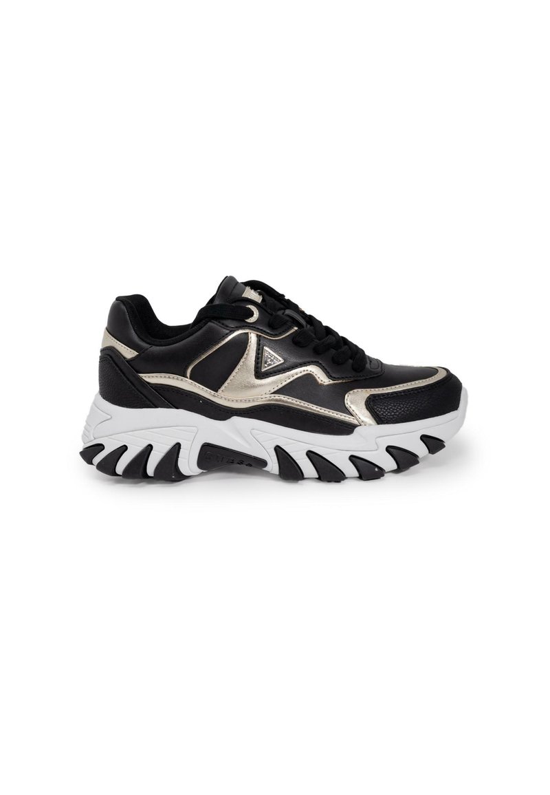 Scarpa da ginnastica nera e dorata con tomaia in pelle testurizzata, suola intermedia bianca chunky e suola esterna in gomma nera curvata. Presenta lacci e dettagli del logo.