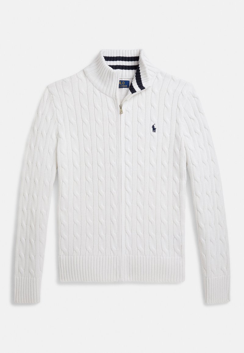 Balta adīta džempera ar rāvējslēdzēju, ribota apmales un apakšmala, svītrains augsts apkaklis un mazs izšūts tumši zils zirga logotips uz krūtīm.